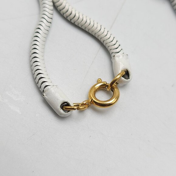 Vintage White Enamel Snake Chain Necklace 21" With Gold Tone Clasp - Picture 3 of 4
